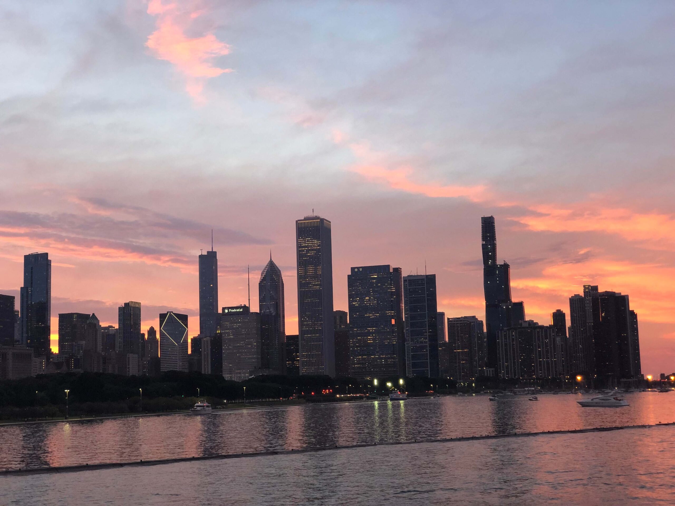 chicago skyline, planning a chicago trip, chicago itinerary